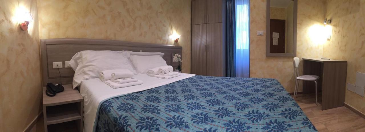טורינו Hotel Orchidea מראה חיצוני תמונה